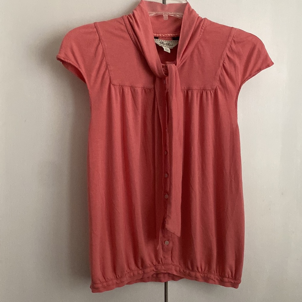 Cap sleeved salmon colored blouse from anthropologie